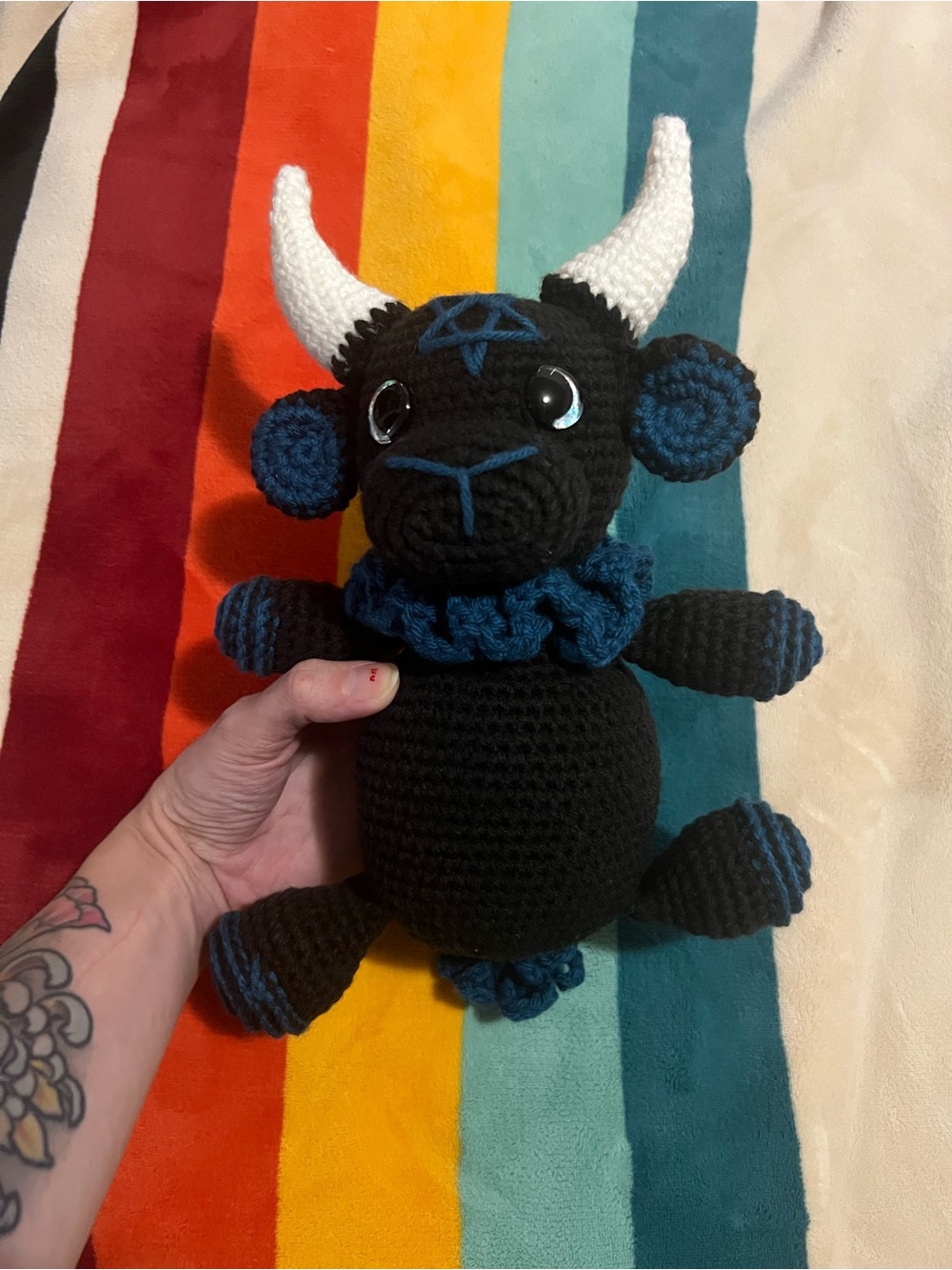 Crocheted Baphomet Goat ✨ - Picture 9 of 10